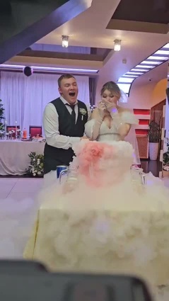 Сухой лед на гендер пати на свадьбе пример г. Краснодар